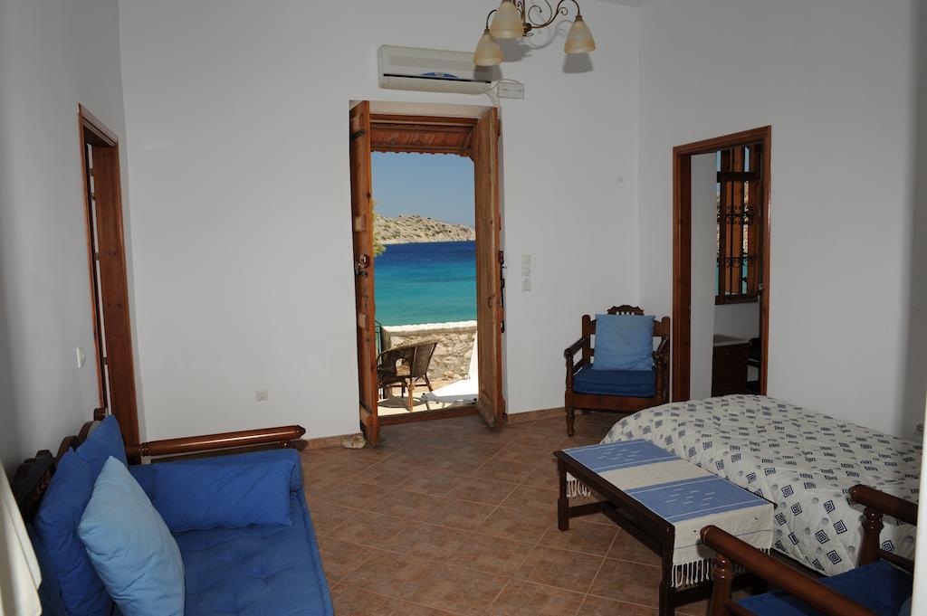 Villa Zeus Sými Kamer foto